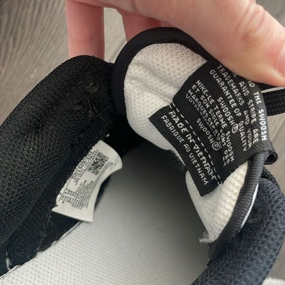 NIKE | Dunk Low Retro White Black Panda - Picture 10 of 14